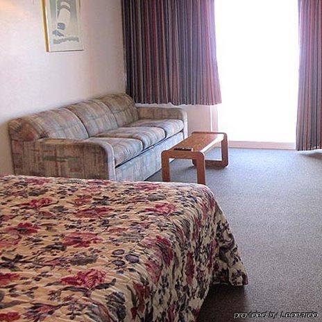 Cozy Cove Beachfront Resort Inn Lincoln Quarto foto